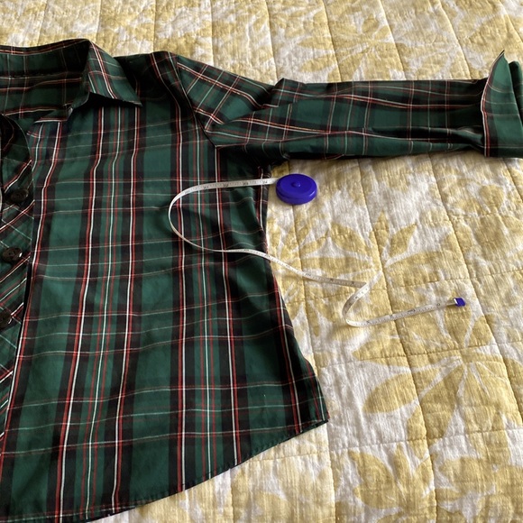 Beautiful tartan 3/4 sleeve button down shirt with gold thread XL EUC HOLIDAY - Picture 8 of 16